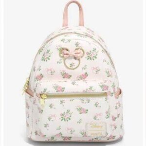 NWT Cream Floral Minnie Mouse Loungefly